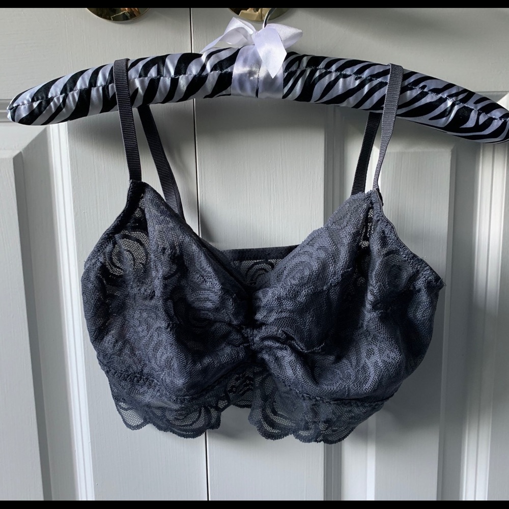 VS Lace Bralette